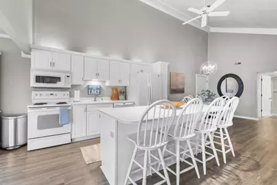 12  Abbey Villa Cir #B, Fontana, WI 53125 - Photo 15