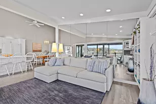 12 Abbey Villa Cir, Fontana, WI 53125 - Photo 5