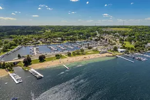 12 Abbey Villa Cir, Fontana, WI 53125 - Photo 51