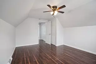 3937 E Squire Ave, Cudahy, WI 53110 - Photo 17