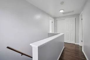 3937 E Squire Ave, Cudahy, WI 53110 - Photo 15