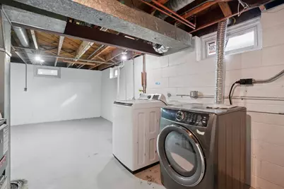 3937 E Squire Ave, Cudahy, WI 53110 - Photo 23