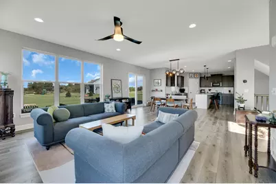 W2464  Leasure Way, East Troy, WI 53120 - Photo 9