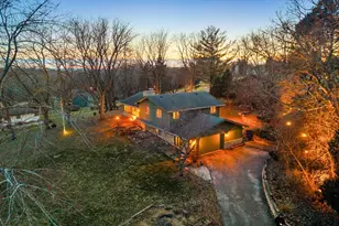 W260N5139 Autumn Trail, Lisbon, WI 53072 - Photo 3