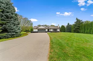 W310S2748 Wild Rose Ln, Genesee, WI 53188 - Photo 33