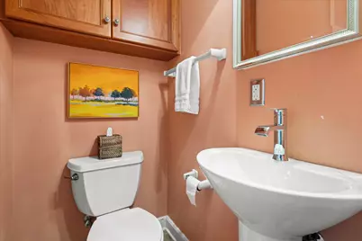 4776 N Hollywood Ave, Whitefish Bay, WI 53211 - Photo 21