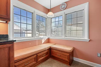 4776 N Hollywood Ave, Whitefish Bay, WI 53211 - Photo 17