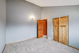 6540 N Bourbon St, Milwaukee, WI 53224 - Photo 23