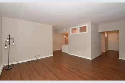 111  11th St #1CN, Racine, WI 53403 - Photo 5