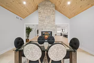 1620 Prestwick Dr, Geneva, WI 53147 - Photo 25