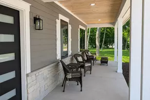 1620 Prestwick Dr, Geneva, WI 53147 - Photo 3