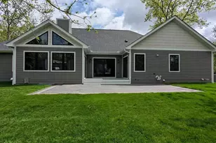1620 Prestwick Dr, Geneva, WI 53147 - Photo 77