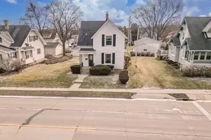 N89W16081 Main St, Menomonee Falls, WI 53051 - Photo 43