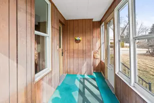 N89W16081 Main St, Menomonee Falls, WI 53051 - Photo 9