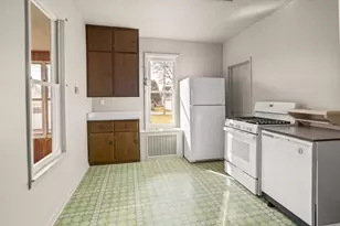 N89W16081 Main St, Menomonee Falls, WI 53051 - Photo 17