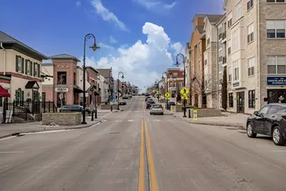 N89W16081  Main St, Menomonee Falls, WI 53051 - Photo 73