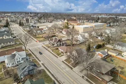 N89W16081  Main St, Menomonee Falls, WI 53051 - Photo 59