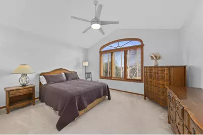 14220 W North Oak Blvd, New Berlin, WI 53151 - Photo 23