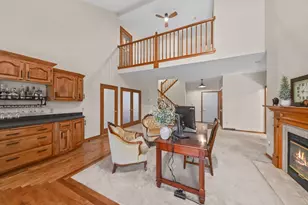 14220 W North Oak Blvd, New Berlin, WI 53151 - Photo 13