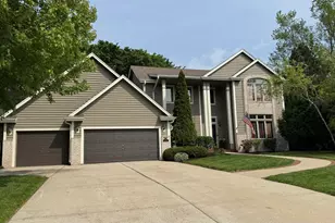 14220 W North Oak Blvd, New Berlin, WI 53151 - Photo 1