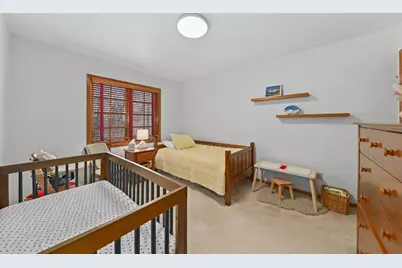 14220 W North Oak Blvd, New Berlin, WI 53151 - Photo 21