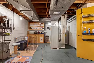 631 S 32nd St, Manitowoc, WI 54220 - Photo 29