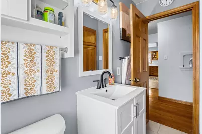 631 S 32nd St, Manitowoc, WI 54220 - Photo 17