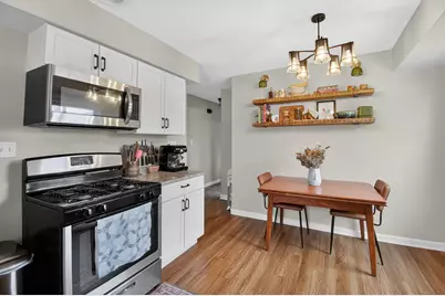 3138  Barbara Dr, Racine, WI 53404 - Photo 9