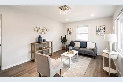 8600 W Crossfield Ave, Milwaukee, WI 53225 - Photo 11