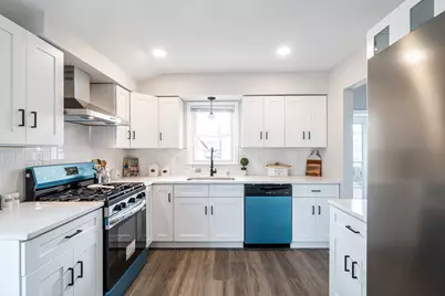 8600 W Crossfield Ave, Milwaukee, WI 53225 - Photo 3