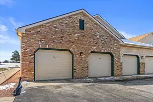 4561 S 124th St, New Berlin, WI 53151 - Photo 11