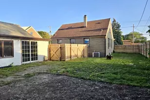 3624 E College Ave, Cudahy, WI 53110 - Photo 3