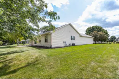 8422  Virginia Cir, Racine, WI 53185 - Photo 53