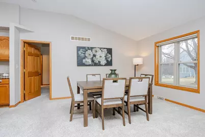 8422  Virginia Cir, Racine, WI 53185 - Photo 25