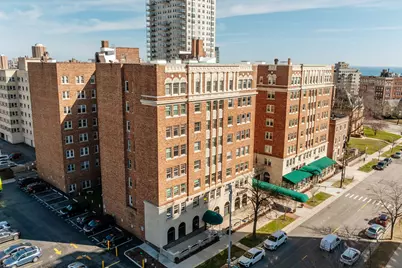 1028 E Juneau Ave #220, Milwaukee, WI 53202 - Photo 3