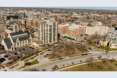 1028 E Juneau Ave #220, Milwaukee, WI 53202 - Photo 21