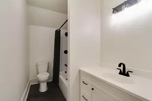 1230 Johnson St, La Crosse, WI 54601 - Photo 17