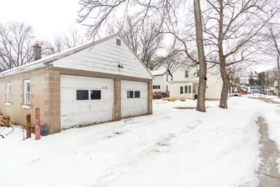 1230  Johnson St, La Crosse, WI 54601 - Photo 25