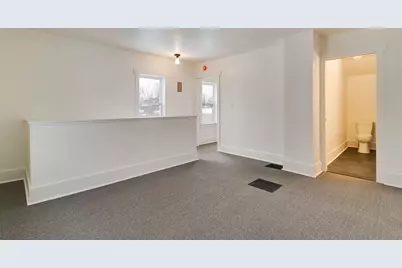 1230  Johnson St, La Crosse, WI 54601 - Photo 15