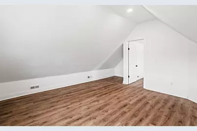 1712 E Park Pl #1714, Milwaukee, WI 53211 - Photo 37