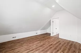 1712 E Park Pl, Milwaukee, WI 53211 - Photo 37