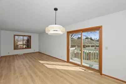 1825  Woodburn Rd #A, Waukesha, WI 53188 - Photo 9