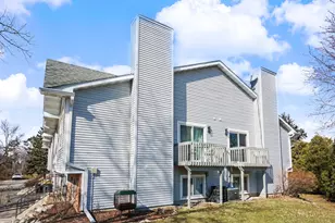 1825 Woodburn Rd, Waukesha, WI 53188 - Photo 33