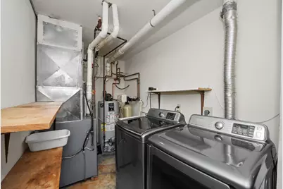 1825  Woodburn Rd #A, Waukesha, WI 53188 - Photo 25