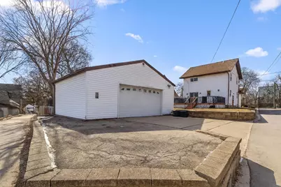 853  Genesee St, Waukesha, WI 53186 - Photo 5