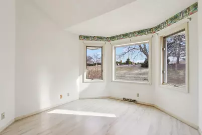 W240N2192  Dorchester Dr #10A, Pewaukee, WI 53072 - Photo 13