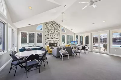 W240N2192  Dorchester Dr #10A, Pewaukee, WI 53072 - Photo 25