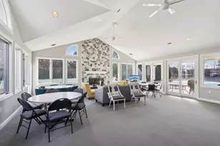 W240N2192 Dorchester Dr, Pewaukee, WI 53072 - Photo 25