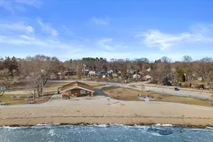 S67W18711 Emerald Dr, Muskego, WI 53150 - Photo 9