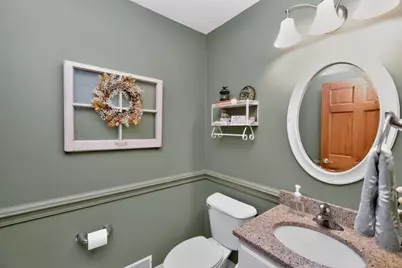 731  Hidden View Ct, Slinger, WI 53086 - Photo 9